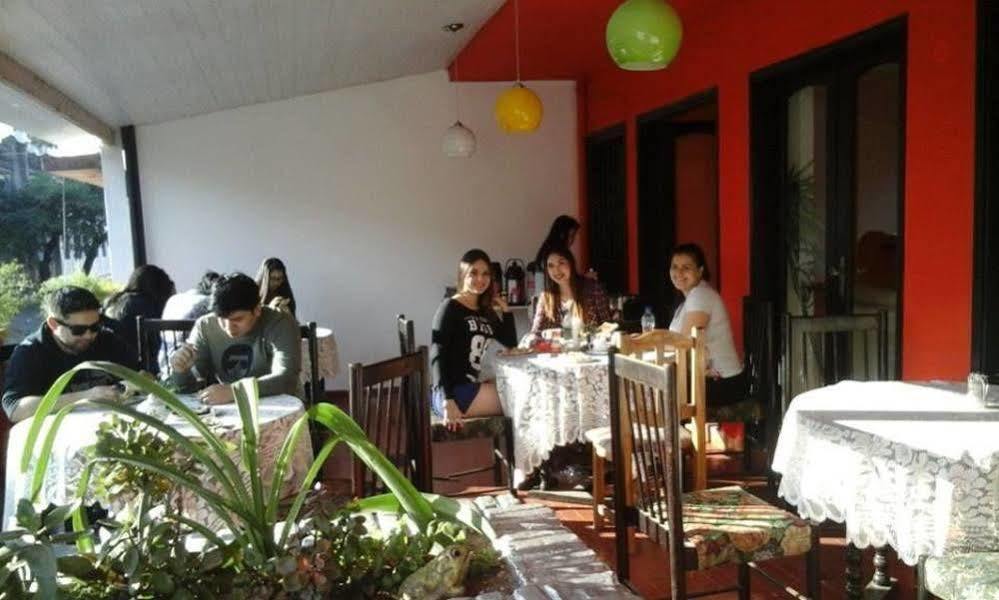 Costanera Hostel אסונסיון מראה חיצוני תמונה