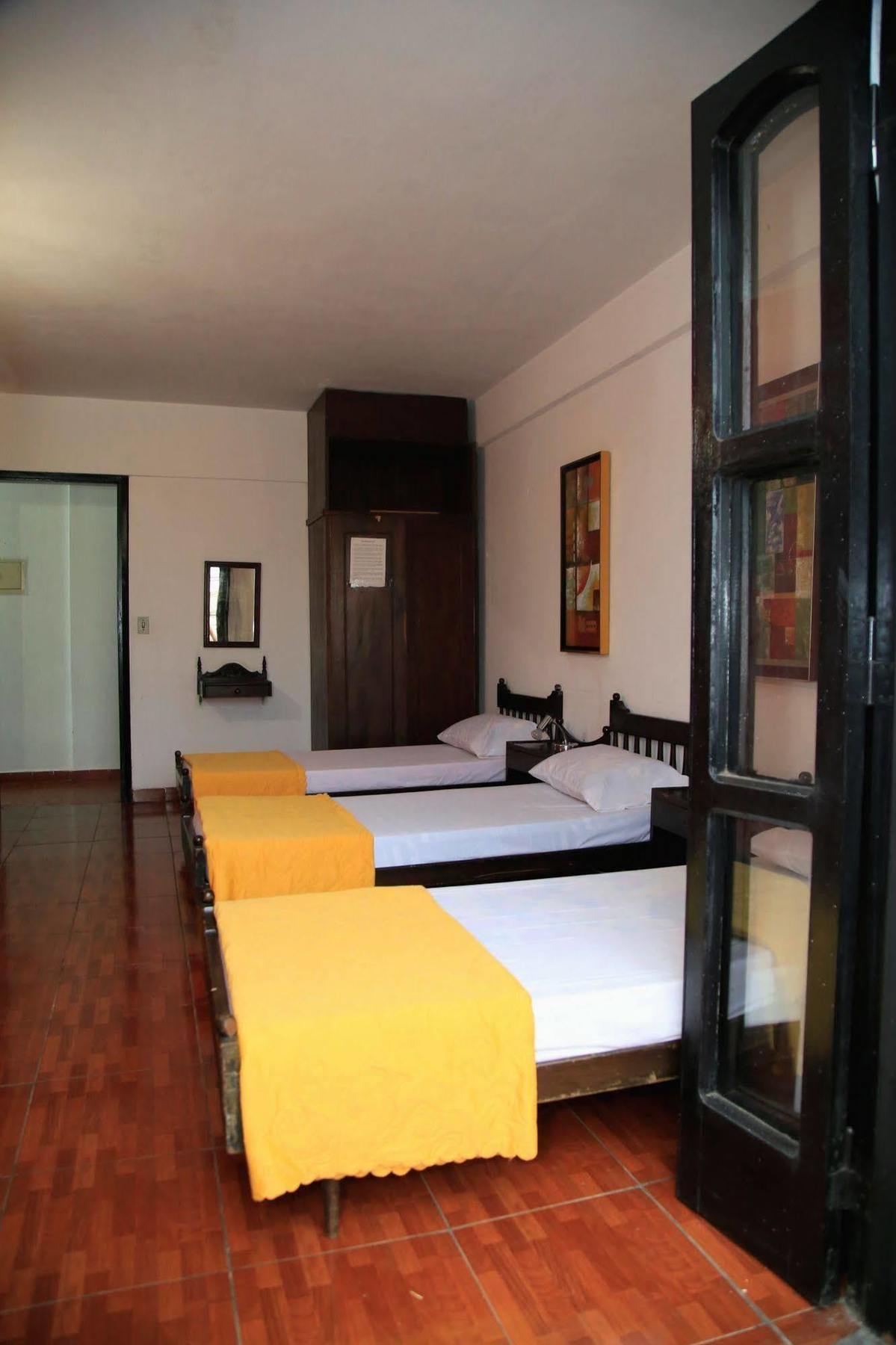 Costanera Hostel אסונסיון מראה חיצוני תמונה