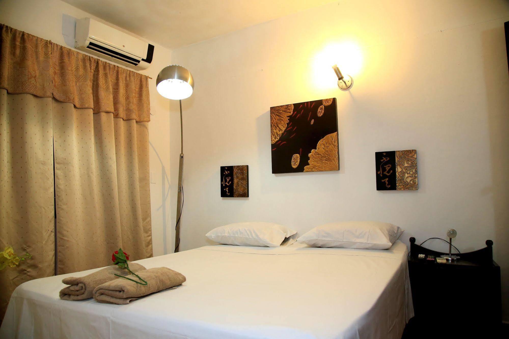 Costanera Hostel אסונסיון מראה חיצוני תמונה