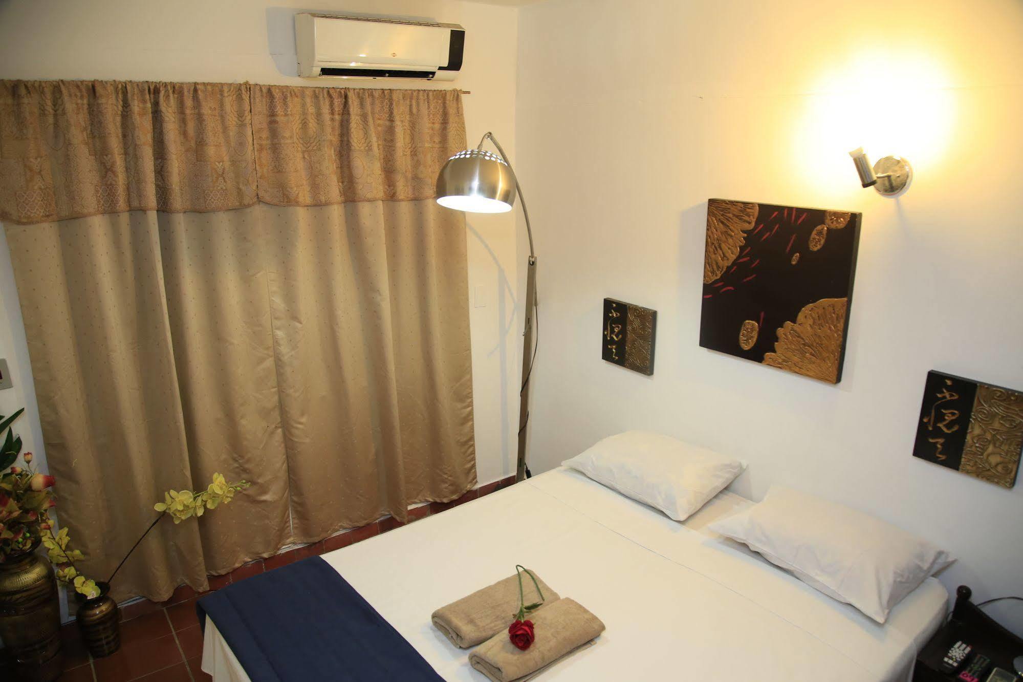 Costanera Hostel אסונסיון מראה חיצוני תמונה